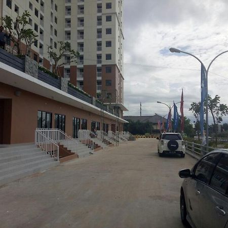 Betos Apartment Bekasi Exteriör bild