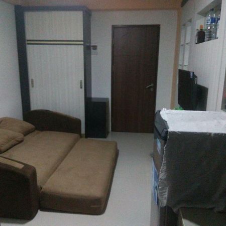 Betos Apartment Bekasi Exteriör bild